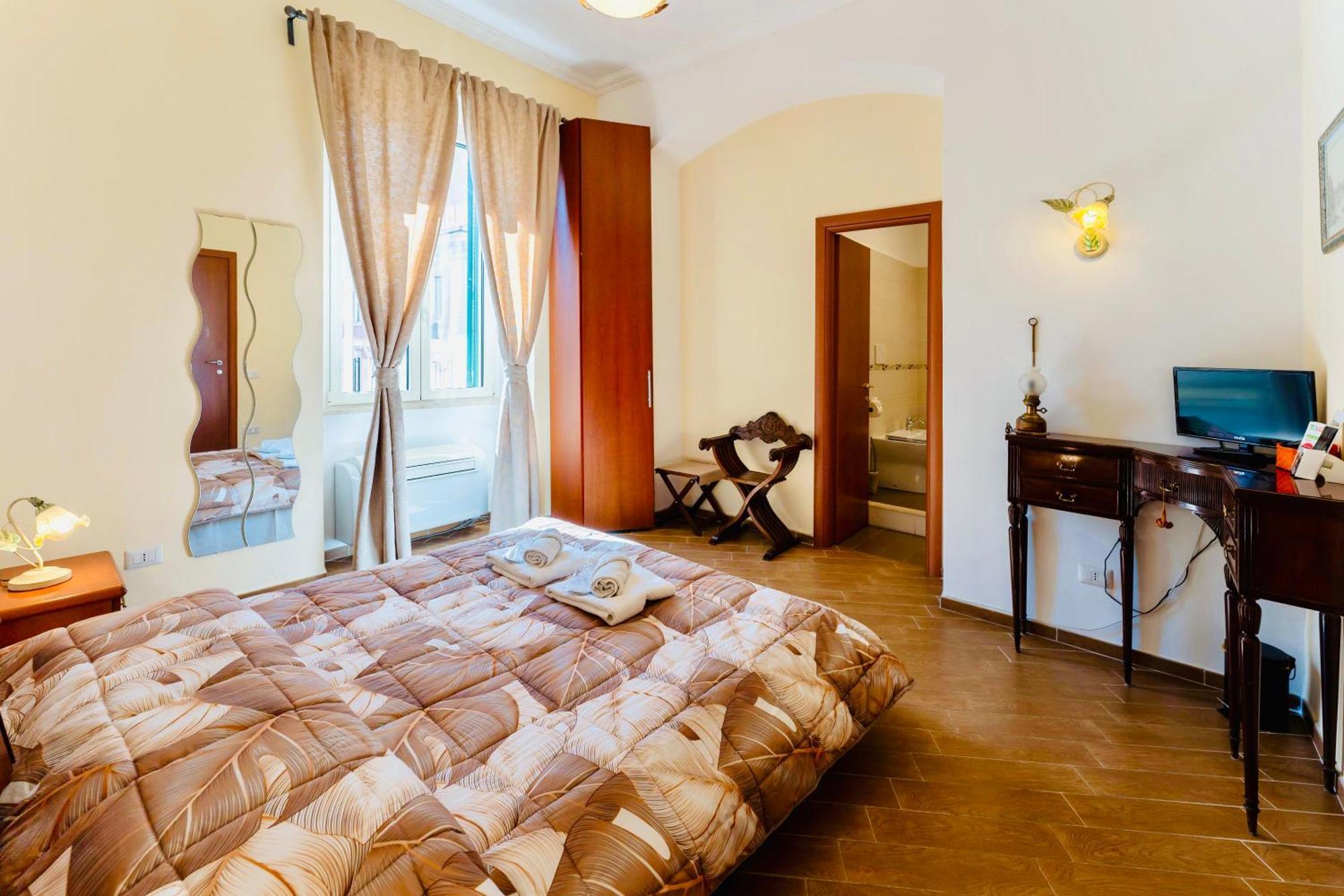 Miclad Colosseum Guest House Roma Exterior foto