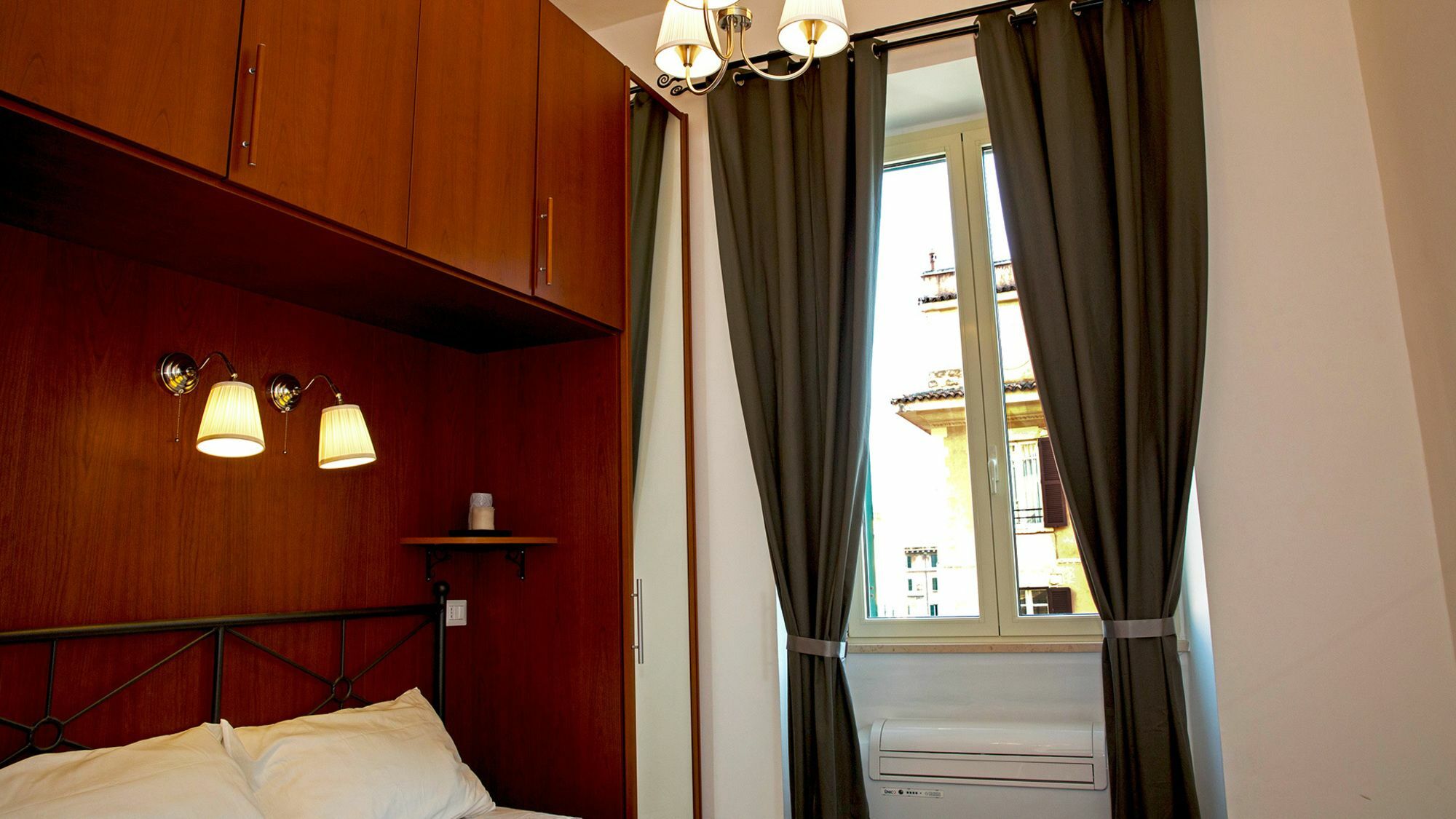 Miclad Colosseum Guest House Roma Exterior foto